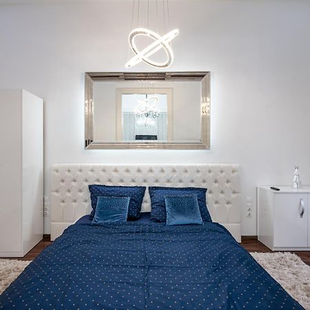 בודפשט Opera Balkony Luxury Apartment With Free Parking מראה חיצוני תמונה