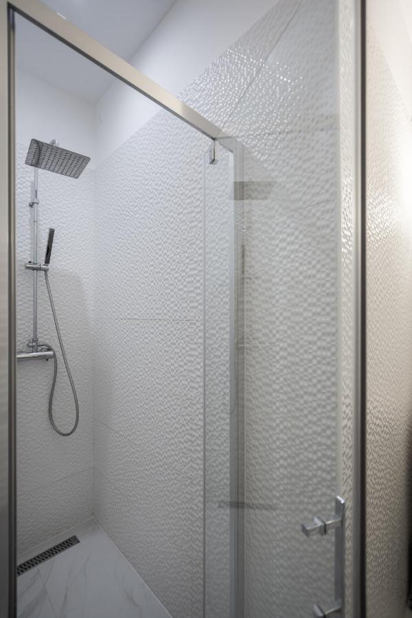 בודפשט Opera Balkony Luxury Apartment With Free Parking מראה חיצוני תמונה
