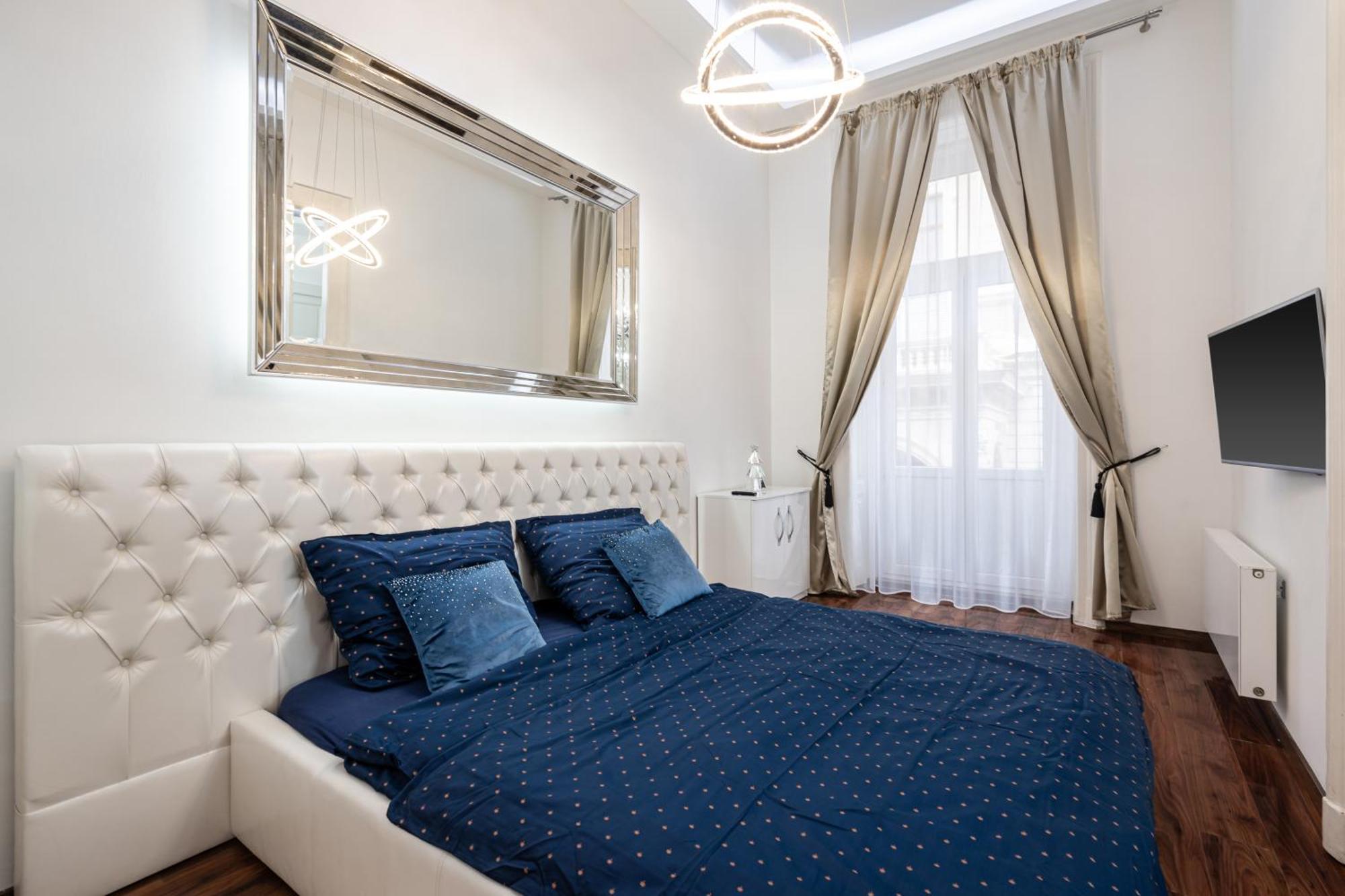 בודפשט Opera Balkony Luxury Apartment With Free Parking מראה חיצוני תמונה