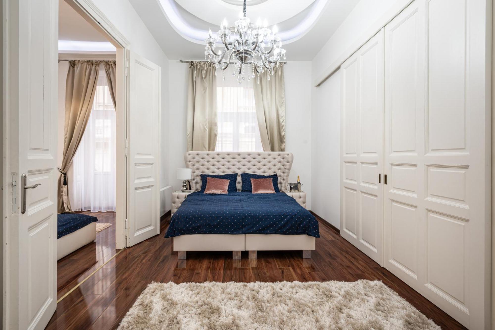 בודפשט Opera Balkony Luxury Apartment With Free Parking מראה חיצוני תמונה