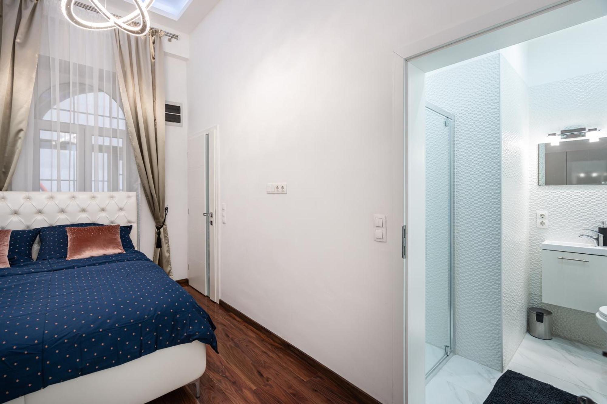 בודפשט Opera Balkony Luxury Apartment With Free Parking מראה חיצוני תמונה