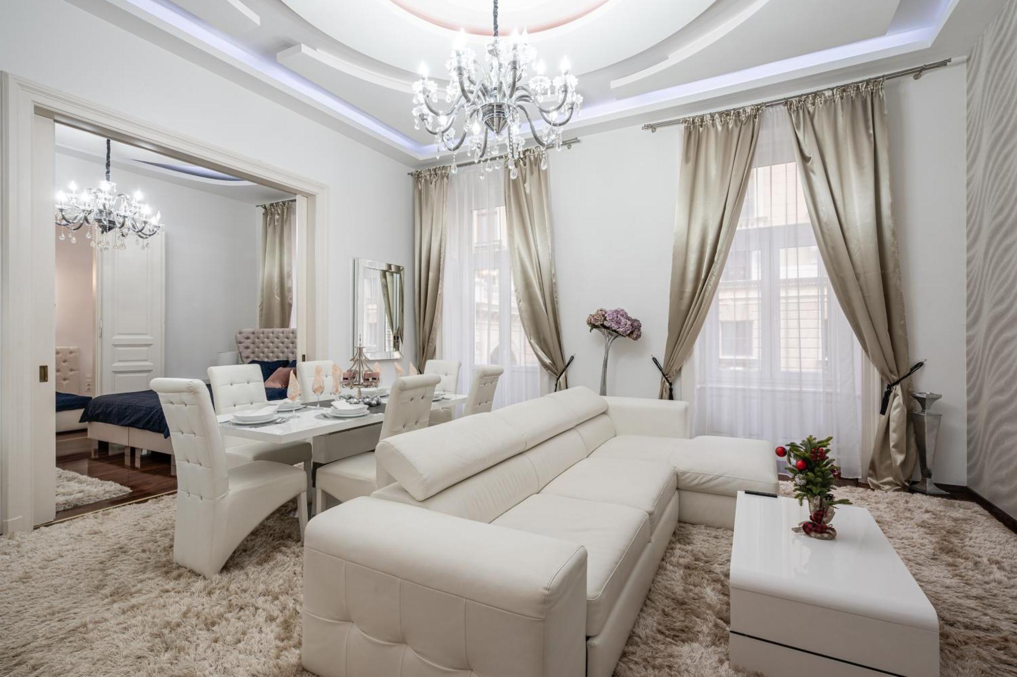 בודפשט Opera Balkony Luxury Apartment With Free Parking מראה חיצוני תמונה