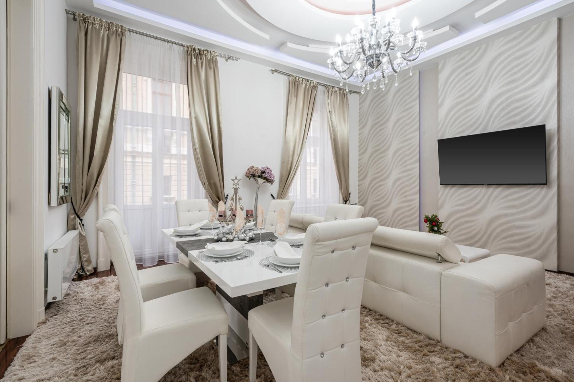 בודפשט Opera Balkony Luxury Apartment With Free Parking מראה חיצוני תמונה