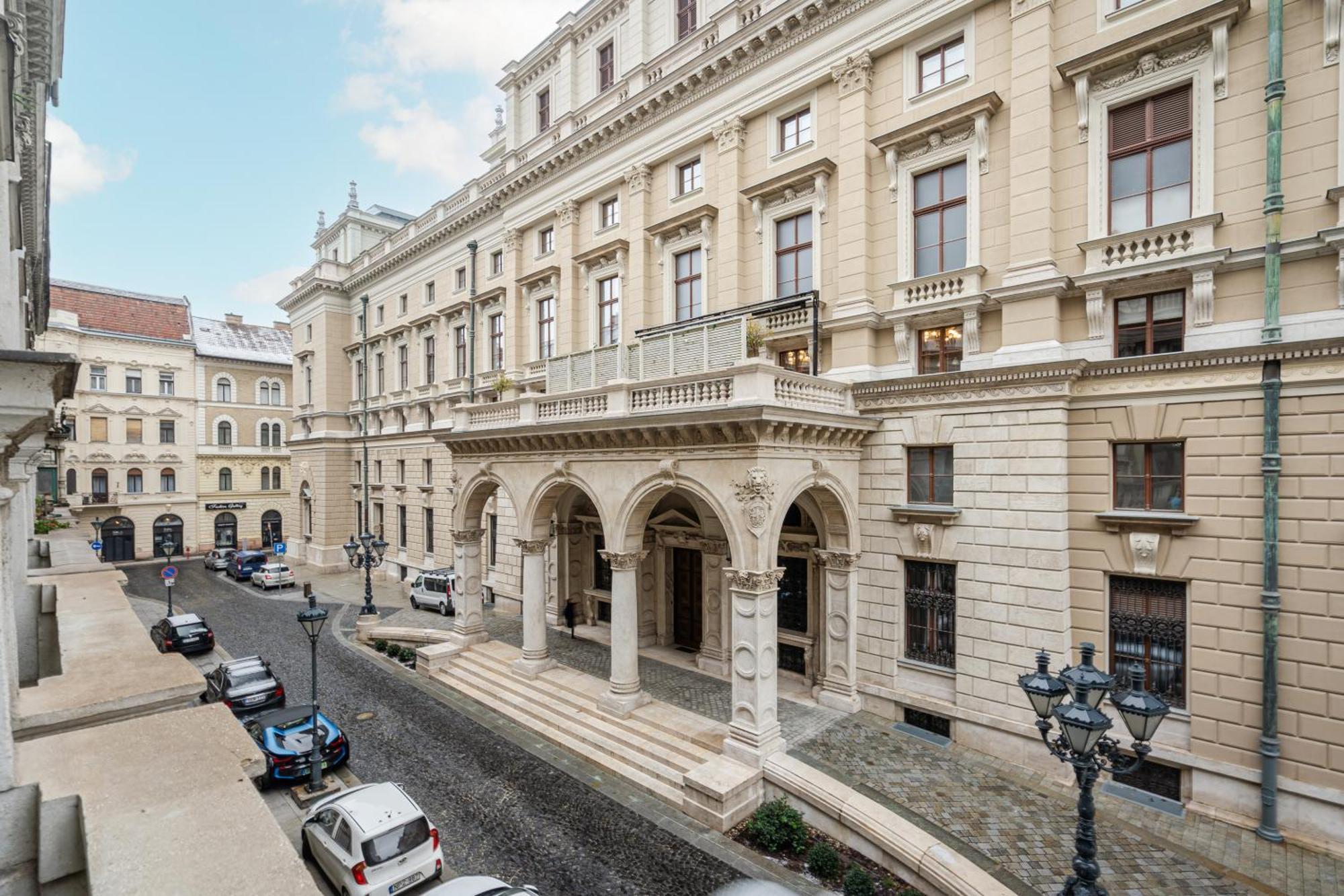 בודפשט Opera Balkony Luxury Apartment With Free Parking מראה חיצוני תמונה