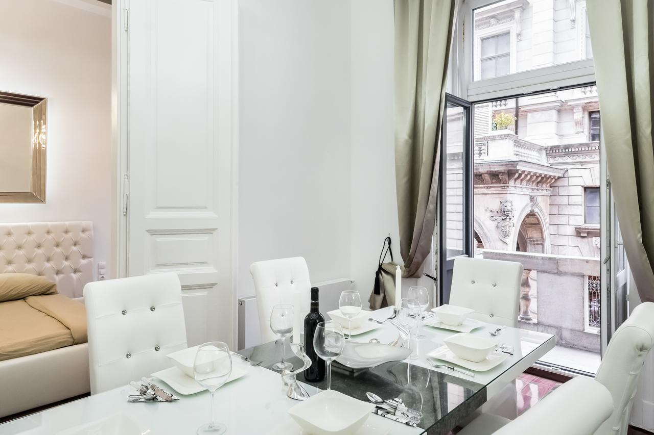 בודפשט Opera Balkony Luxury Apartment With Free Parking מראה חיצוני תמונה
