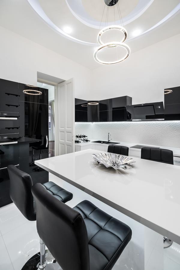 בודפשט Opera Balkony Luxury Apartment With Free Parking מראה חיצוני תמונה